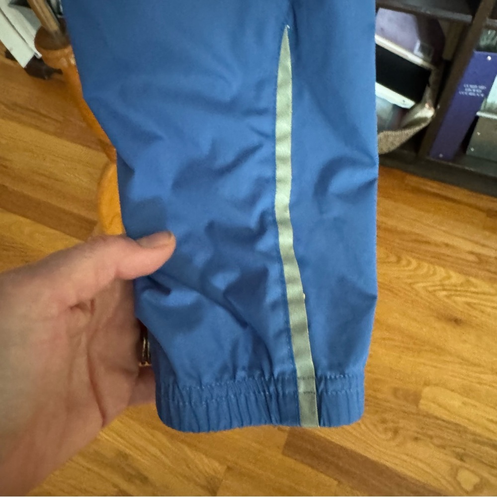 Pearl Izumi Women's Whisper Jacket - Picture 5 of 11